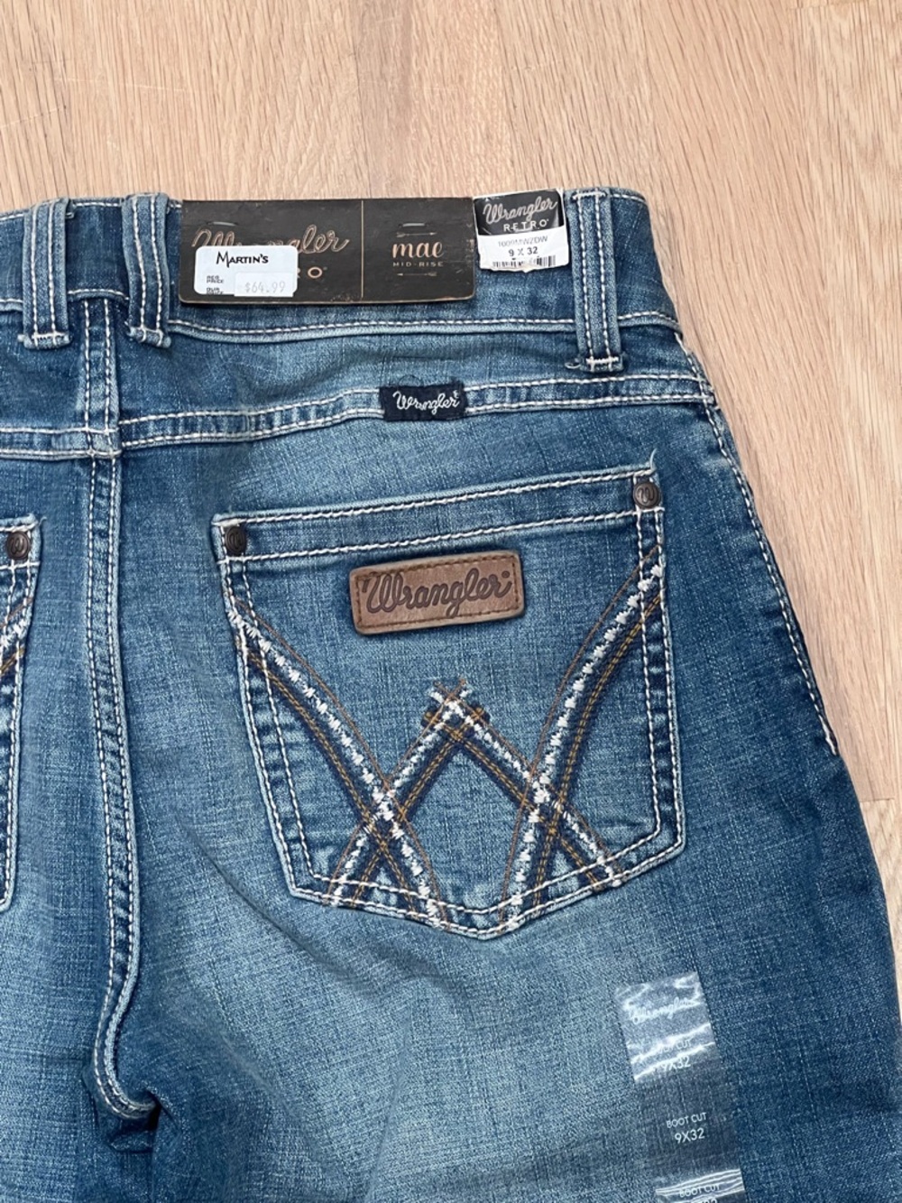 Wrangler Retro Mae Bootcut Jeans Women’s 9x32 NWT Medium Wash
